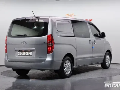 2018 Hyundai Starex 5-Seater VAN, фото 2, лот 10161400