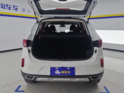 2019 Besturn X40 1.6L Automatic Luxury China VI, фото 4, лот 11566389