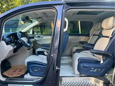 2022 Roewe iMAX8 400TGI Honor Edition, фото 3, лот 10340383