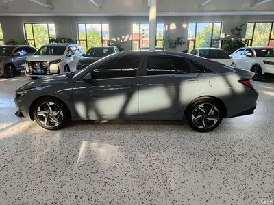 2022 Hyundai Elantra 1.5L CVT LUX Premium Edition, фото 4, лот 10270786