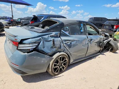2025 NISSAN SENTRA SR, фото 3, лот 10750713