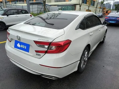 2018 Honda Accord 260TURBO Luxury Edition China VI, фото 3, лот 10442531