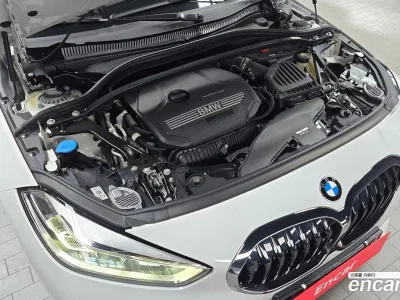 2022 BMW 1-Series 120i Advantage, фото 4, лот 10037956