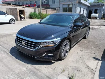 2019 Volkswagen Passat 330TSI Luxury Edition China VI, фото 2, лот 10440268
