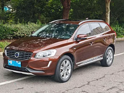 2016 Volvo XC60 T5 Inscription, фото 2, лот 10763695