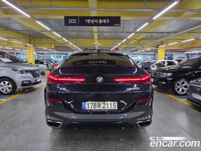 2021 BMW X6 M50i, фото 3, лот 10074851