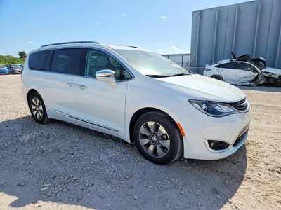 2018 CHRYSLER PACIFICA HYBRID LIMITED, фото 4, лот 10866958
