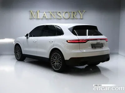 2022 Porsche Cayenne 3.0 PLATINUM EDITION, фото 2, лот 10196541