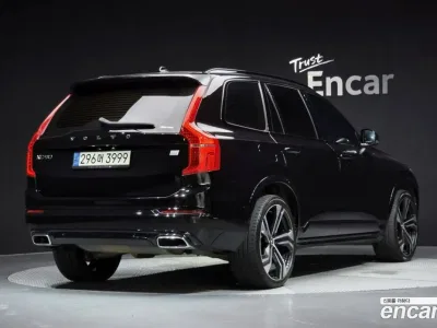 2021 Volvo XC90 T8 R-Design Hybrid, фото 2, лот 10114400