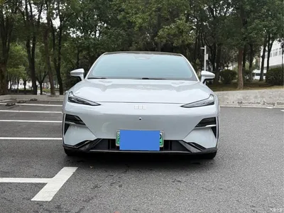 2024 Geely Galaxy Galaxy E8 Model 550km RWD Soaring Dragon Edition, фото 2, лот 10890297