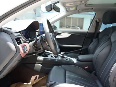 2022 Audi A4L 40 TFSI Luxury Dynamic, фото 4, лот 10235125