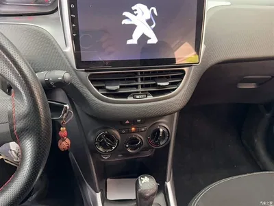 2014 Peugeot 2008, фото 4, лот 10245330