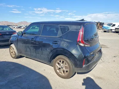 2024 KIA SOUL LX, фото 2, лот 10787872