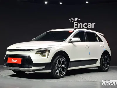 2023 Kia Niro Prestige, фото 1, лот 10183613