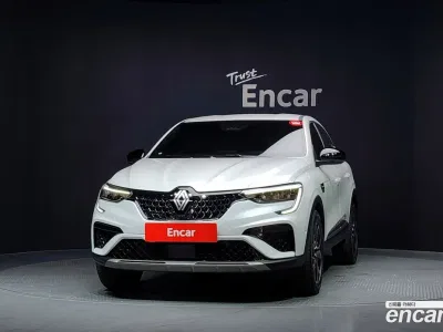2026 Renault Arkana 1.6 GTe Iconic, фото 3, лот 10188382