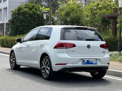 2020 Volkswagen Golf 200TSI DSG Comfort, фото 3, лот 10813355