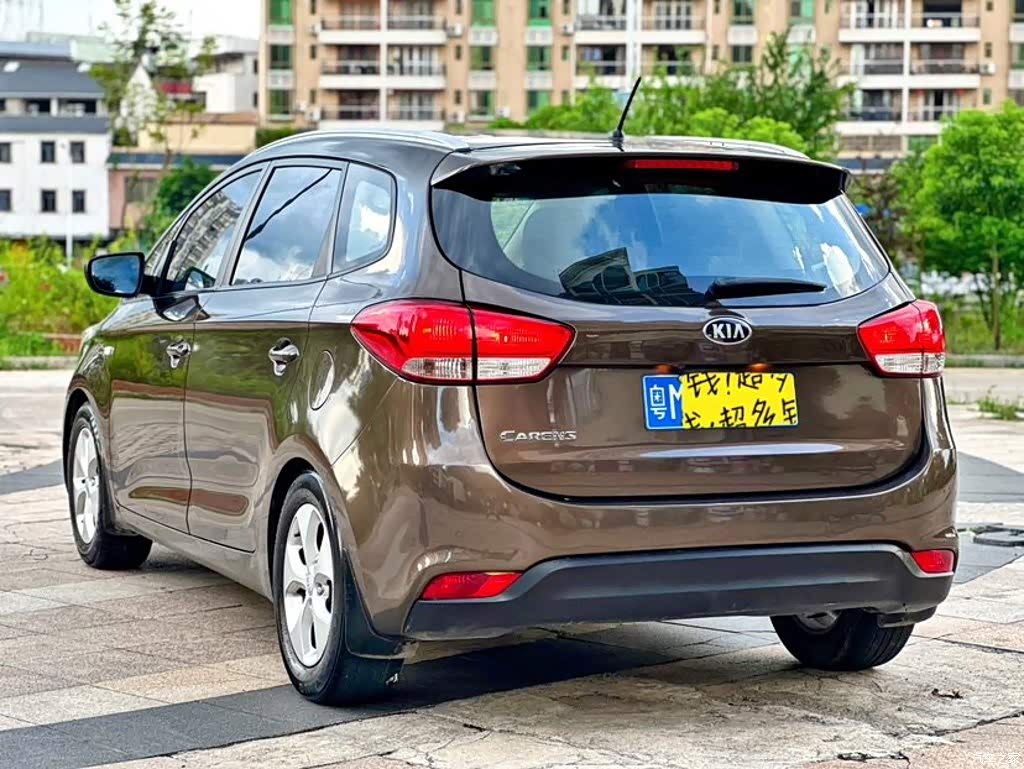 2013 Kia Carens 2.0L 7-Seat Auto Standard China IV, фото 4, лот 10813012
