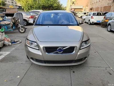 2011 Volvo S40 2.0L Auto Intelligent Premium Edition, фото 3, лот 10361610