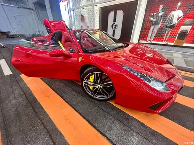 2015 Ferrari 488 Spider, фото 2, лот 10264659