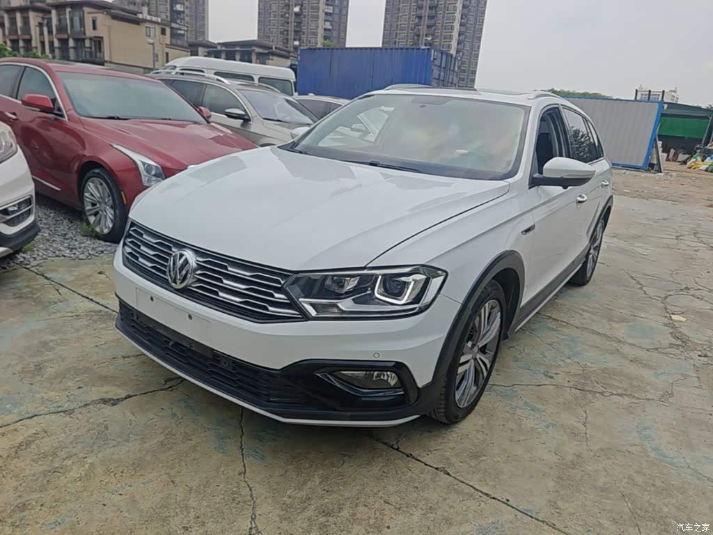 2018 Volkswagen C-TREK 230TSI DSG Luxury, фото 2, лот 11134215