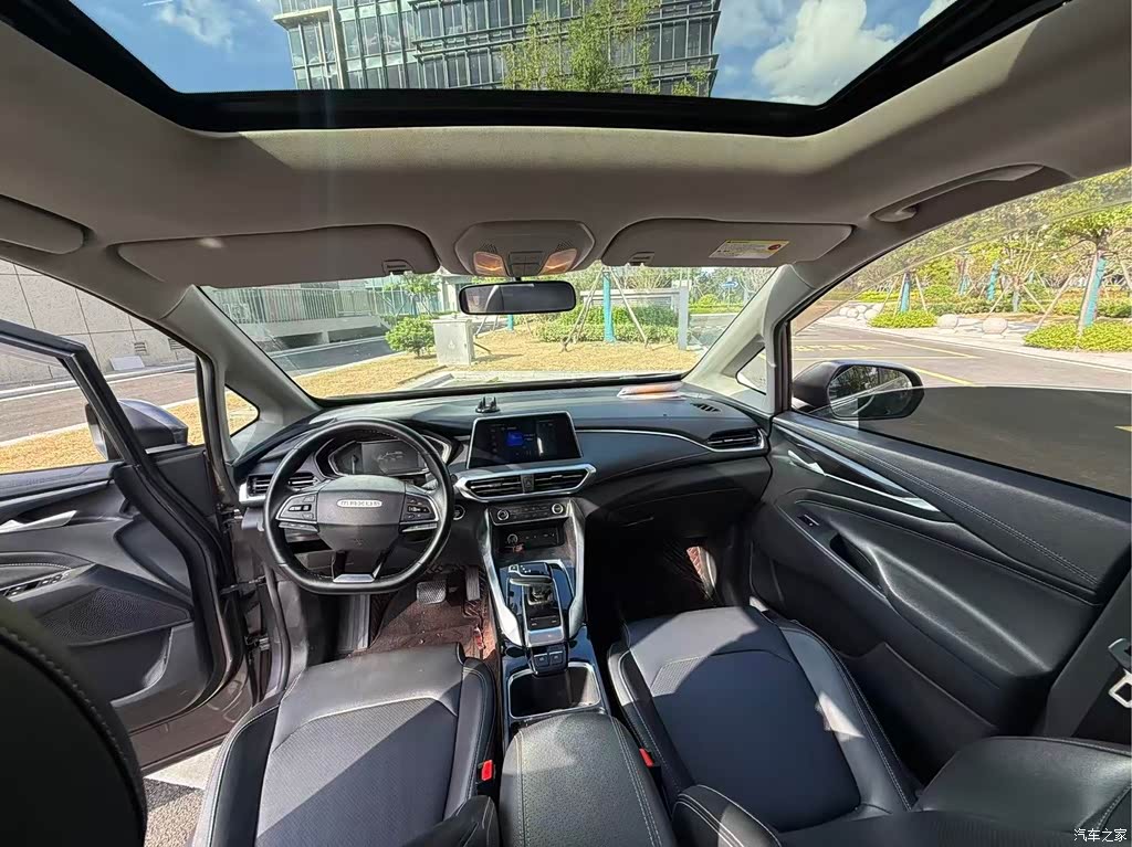2020 SAIC Maxus EUNIQ 5 1.3T PLUG IN Elite Edition, фото 2, лот 10396406
