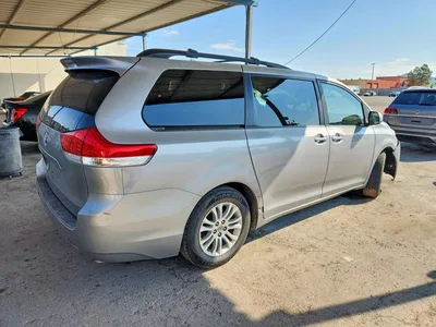 2011 TOYOTA SIENNA XLE 8-PASSENGER, фото 3, лот 10520303