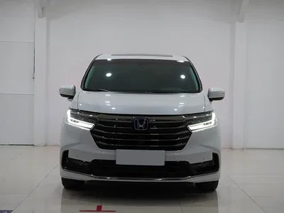2022 Honda Odyssey 2.0L e:HEV Sharp Supreme Edition, фото 2, лот 10430854