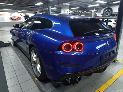 2017 Ferrari GTC4Lusso 3.9T V8, фото 4, лот 10264642