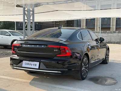 2023 Volvo S90 B5 Intelligent Comfort Luxury Edition, фото 4, лот 10363831