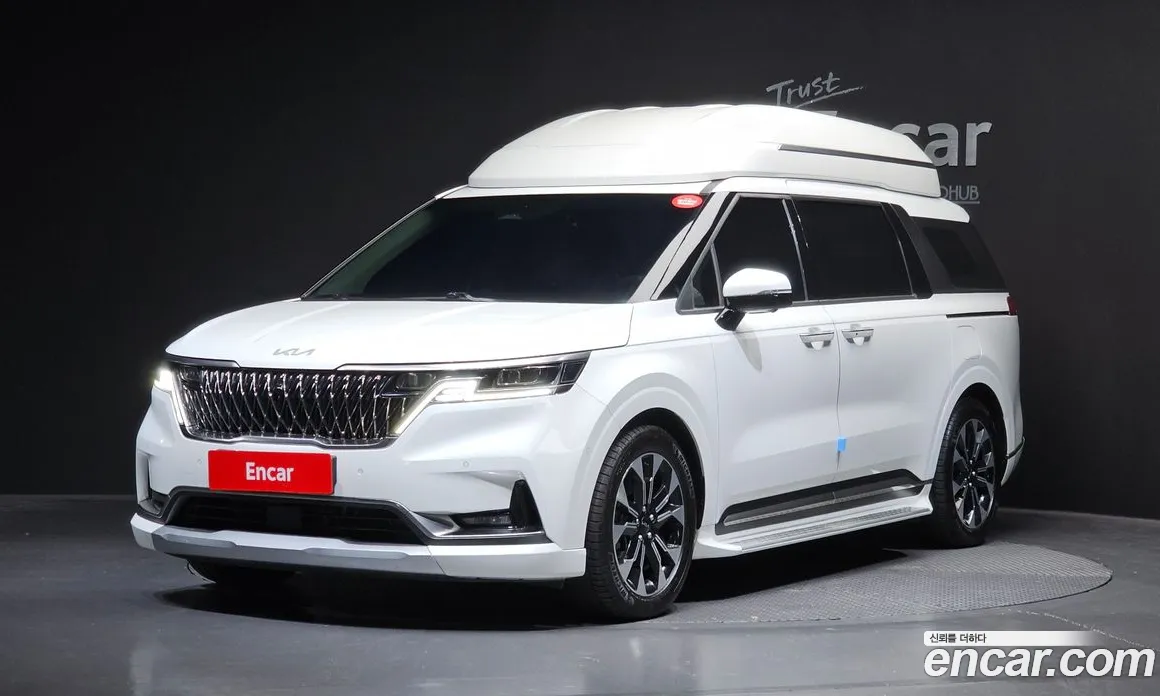 2023 Kia Canival Gasoline 9-Seater Hi-Limousine, фото 1, лот 11194211