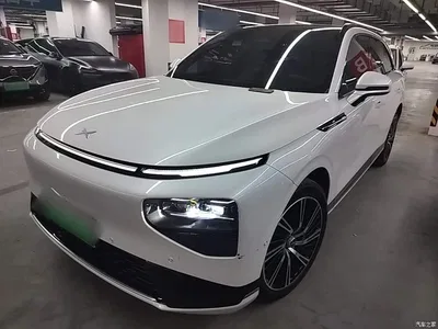2022 XPeng G9 570 Pro, фото 2, лот 11139180