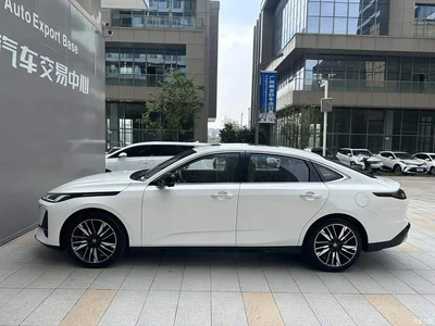 2025 Changan Eado Model Year Facelift 1.5T 500Bar Premium Edition, фото 3, лот 10245837