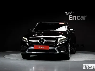 2019 Mercedes-Benz GLC-Class GCL300 4MATIC Coupe, фото 2, лот 10165603