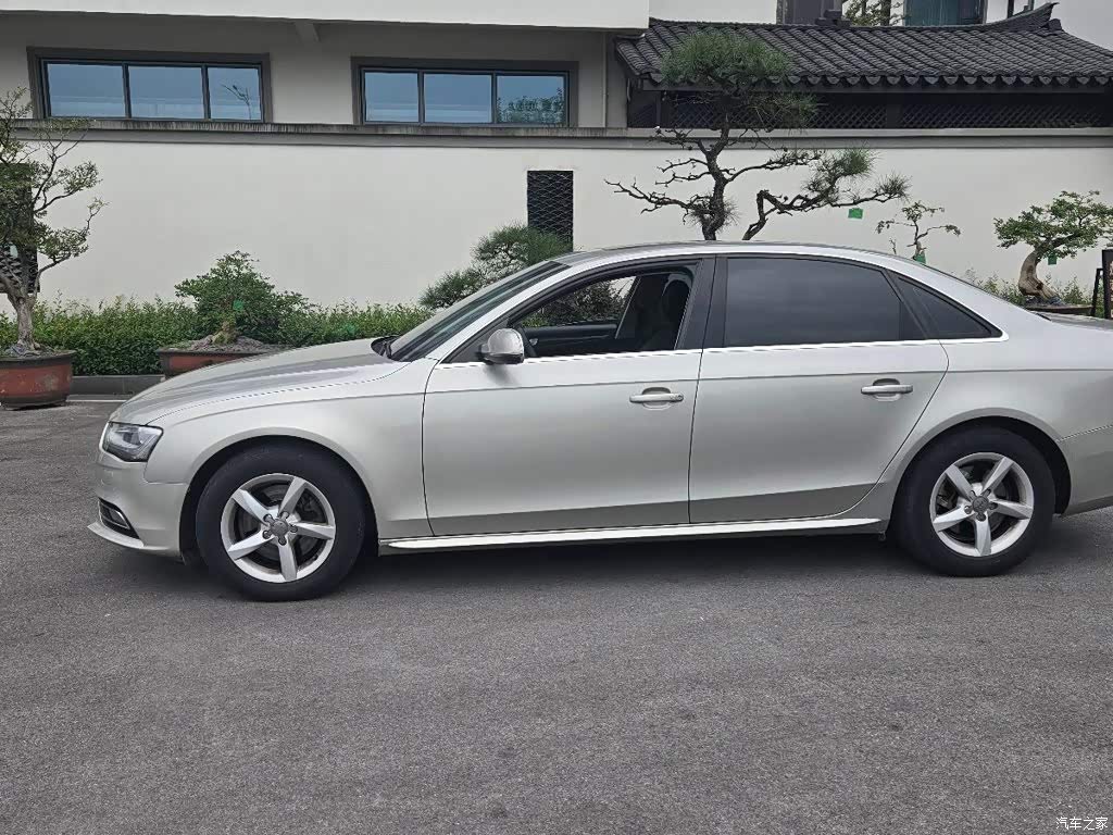 2013 Audi A4L 35 TFSI Automatic Standard, фото 4, лот 11215104
