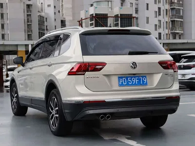 2018 Volkswagen Tiguan L 330TSI Automatic 2WD Luxury Edition, фото 4, лот 10461971