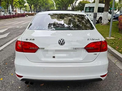 2014 Volkswagen Sagitar Facelift 1.4TSI Automatic Luxury, фото 4, лот 10306516