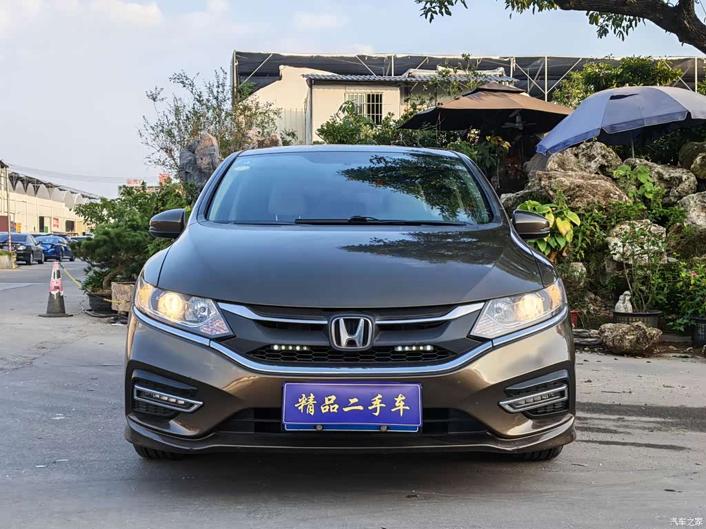 2017 Honda Jade 1.8L Automatic Comfort Edition 5-seater, фото 2, лот 11193536