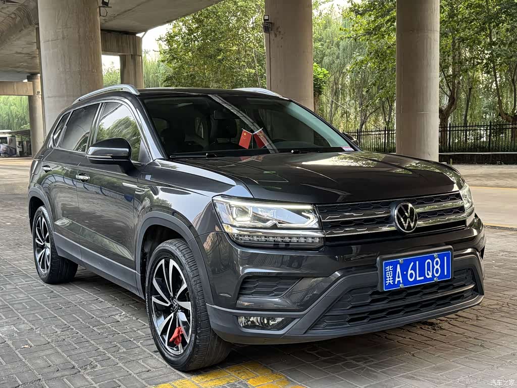 2022 Volkswagen Tharu 280TSI FWD Luxury Edition, фото 2, лот 11007322