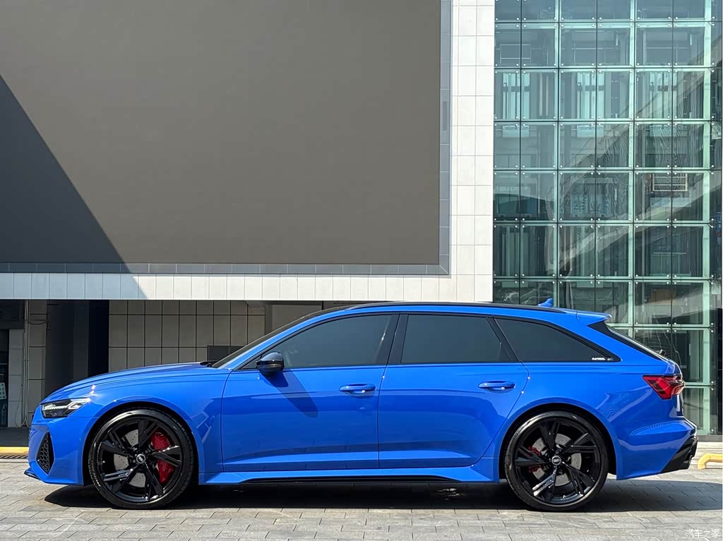 2022 Audi RS 6 4.0T Avant, фото 4, лот 10471343
