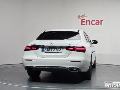 2023 Mercedes-Benz E-Class E350 4MATIC Exclusive, фото 4, лот 10205283