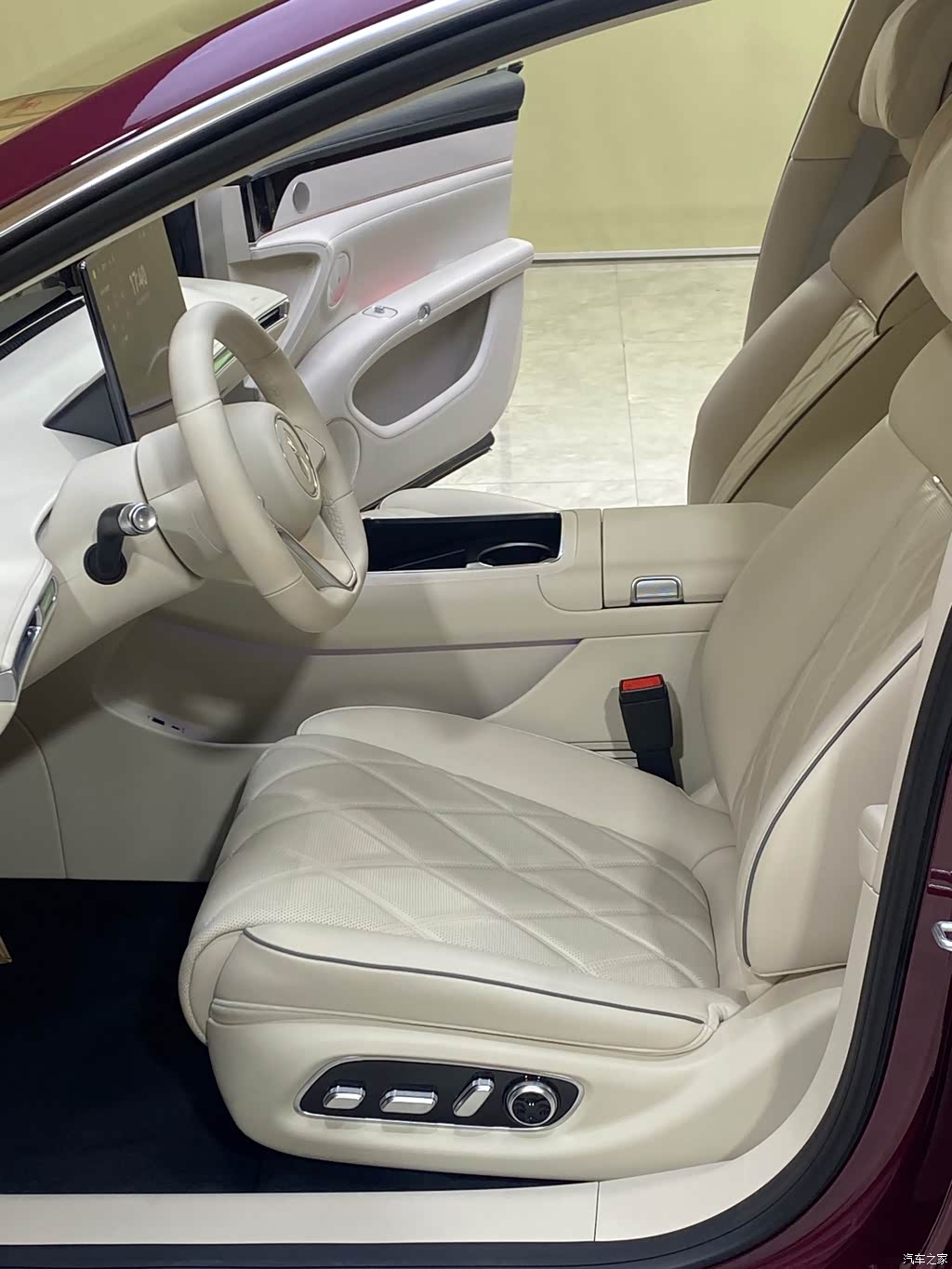 2026 Xiangjie Enjoy World S9 Model Range-extender Max 53kWh, фото 4, лот 10906701