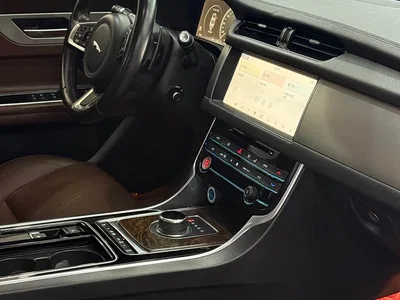 2018 Jaguar XFL 2.0T 250PS Premium Edition, фото 3, лот 10360234