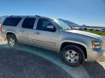 2014 CHEVROLET SUBURBAN C1500 LS, фото 4, лот 10577931
