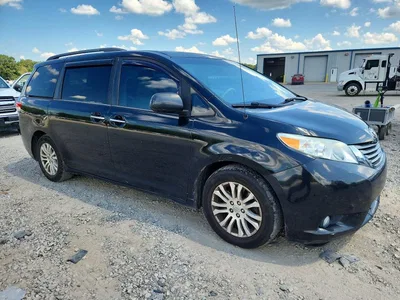 2013 TOYOTA SIENNA XLE 8-PASSENGER, фото 4, лот 10523349