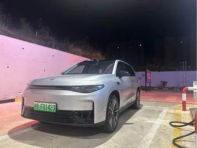 2026 Leapmotor C16 Model Year EREV 280 LiDAR Premium Edition 6-Seater, фото 1, лот 10445162