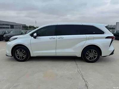 2026 Toyota Sienna 2.5L Hybrid AWD Luxury Edition, фото 4, лот 10299097