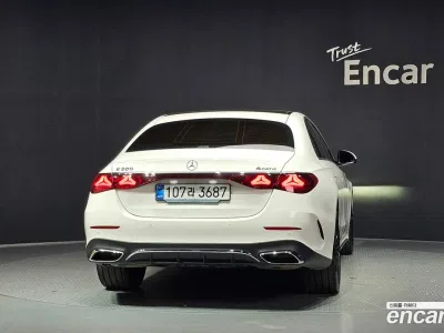 2025 Mercedes-Benz E-Class E300 4MATIC AMG Line, фото 4, лот 10162477