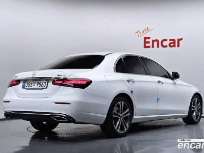 2021 Mercedes-Benz E-Class E350 4MATIC Avantgarde, фото 2, лот 10221716