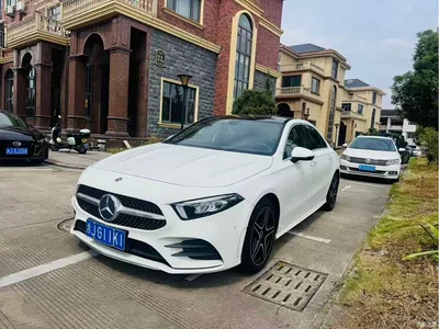 2019 Mercedes-Benz A-Class A 200 L Sport Sedan, фото 1, лот 11448692