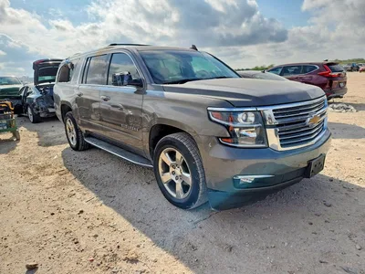 2016 CHEVROLET SUBURBAN C1500 LTZ, фото 4, лот 10661618